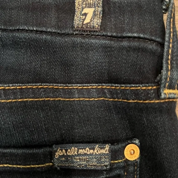 7 For all Mankind Women's Dark Wash Jeans ‘The Skinny Bootcut’ Size 32 - Picture 5 of 11